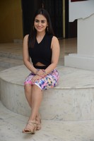Aksha Pardasany Pictures